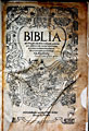 Biblia en Lengua Espanola…[Ferrara: Jeronimo de Vargas, 1557]. Ferrara Bible. First edition of the Old Testament in Spanish. Title sheet.