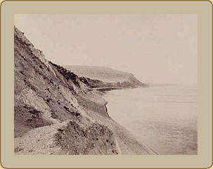 Maxim Dmitriyev. The Empty Bast Sandal Cliff