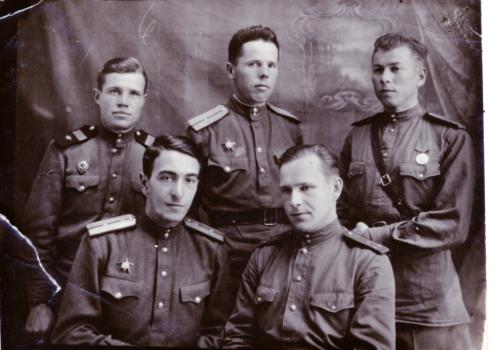 Савицкий В. Д. с сослуживцами. 17 окт. 1945 г.