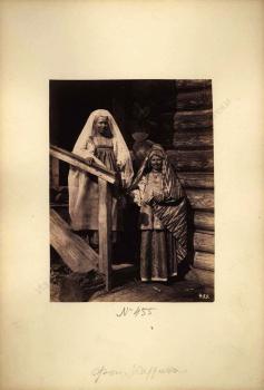 В. А. Каррик. Девушка и баба села Порецкого Симбирской губернии. 1870-е.