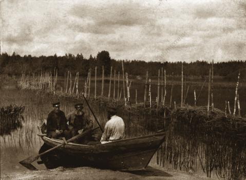 Е. П. Вишняков. Рыболовный закол при впадении Волги в озеро Стерж. 1892.